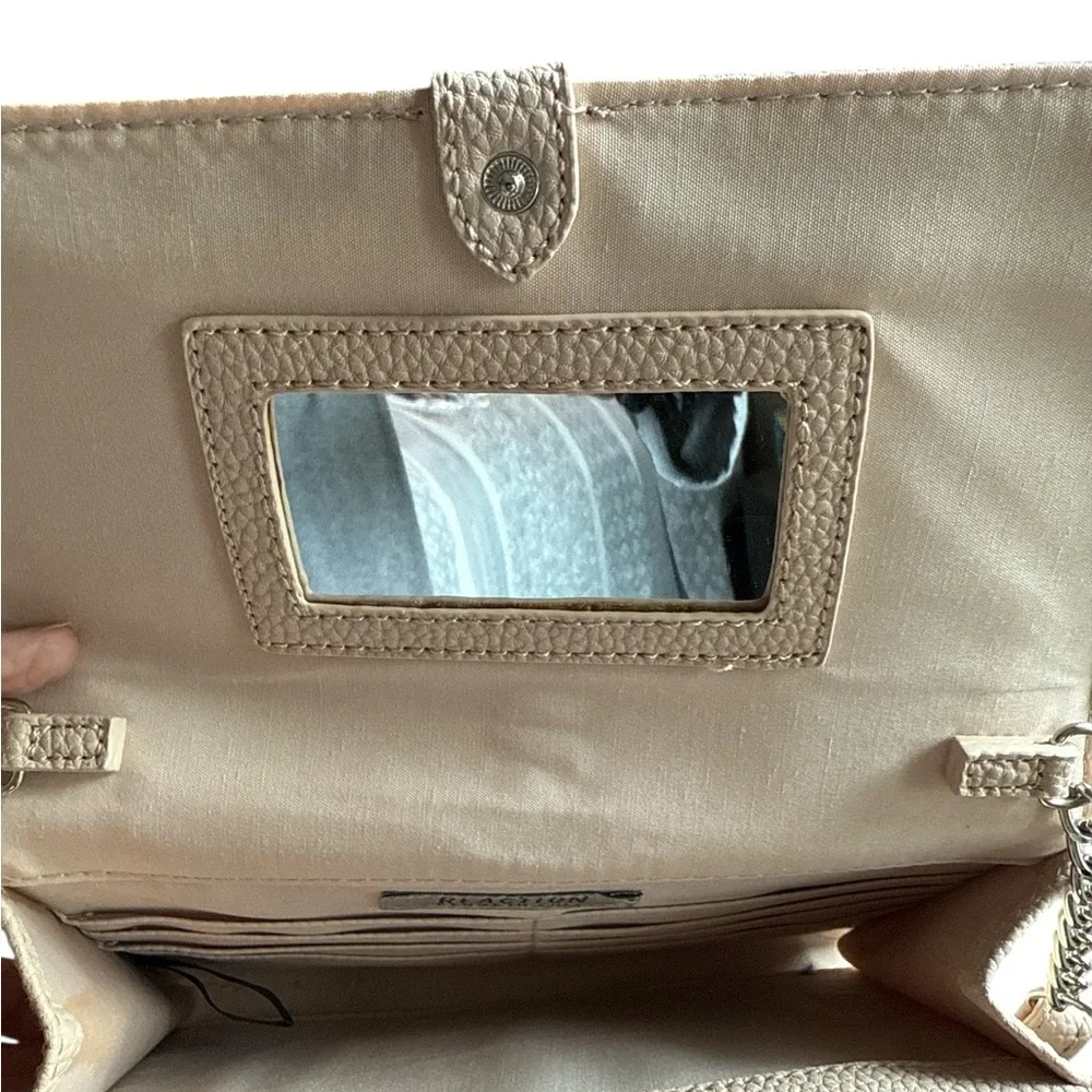 Kenneth Cole Reaction Tan Crossbody bag - Picture 4 of 4
